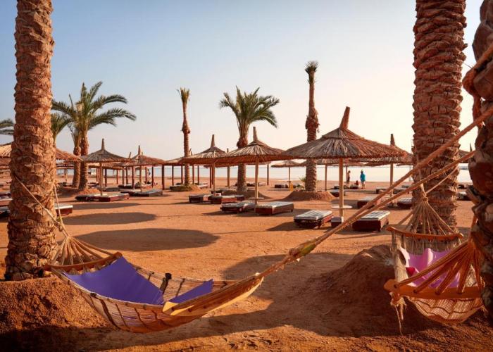 Coral Sea Holiday Resort and Aqua Park