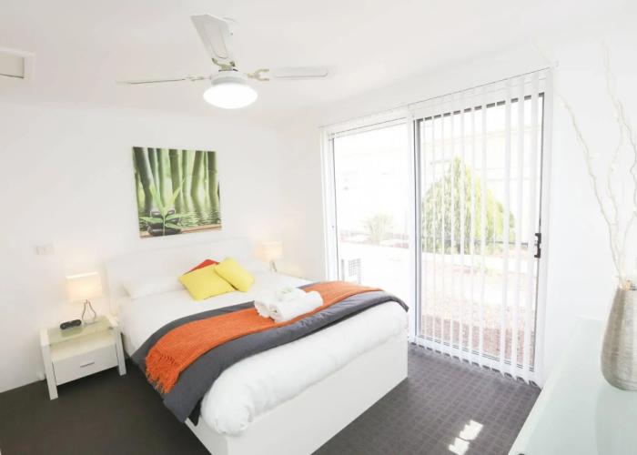 112 Olive Apartments