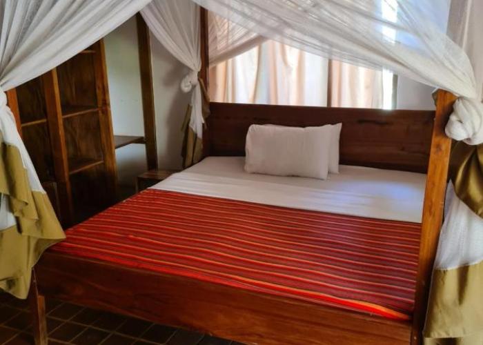 Honey Badger Lodge