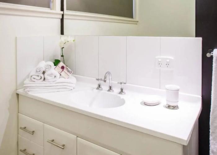 Indulge Homes - 77 Olive