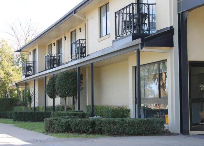 Boulevard Motor Inn