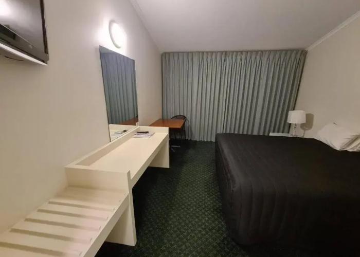 Cottonwood Motor Inn