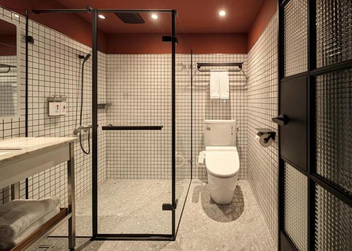 Reddot Hotel