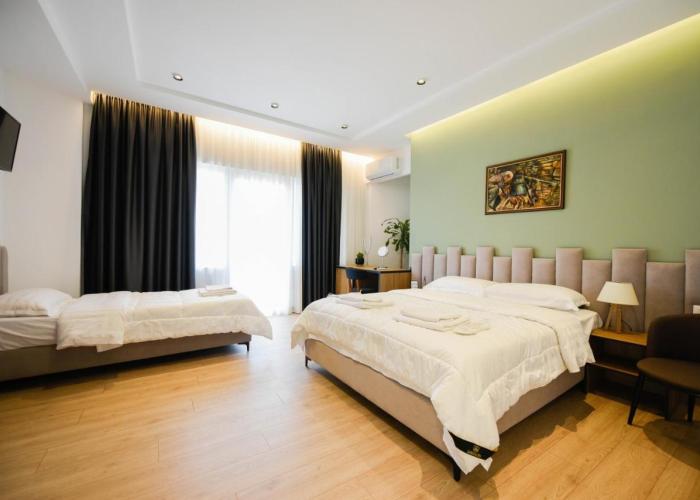 Hotel Blini