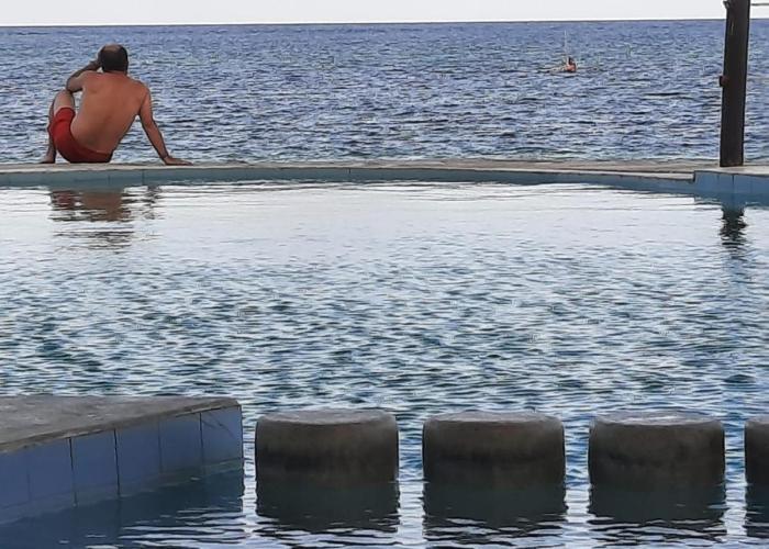 Kusini Beach Cottages