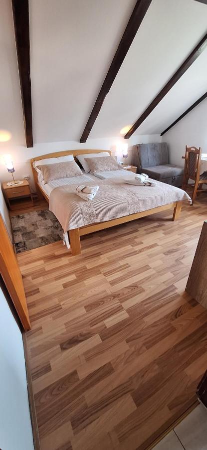 Guest House Family Varda Plitvice Lakes