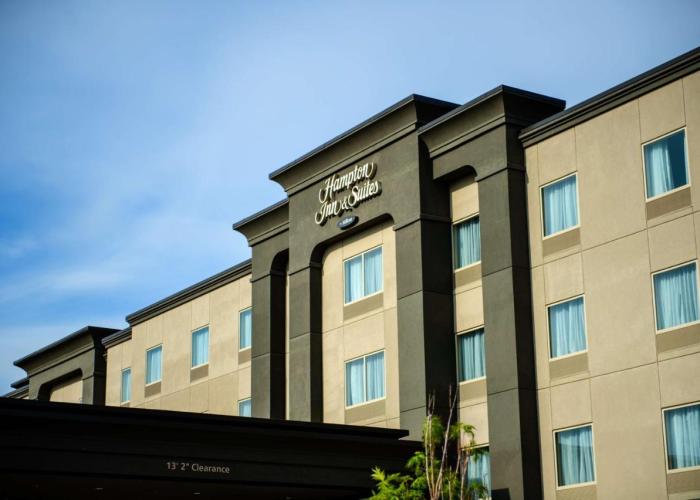 Hampton Inn & Suites East Gate Regina