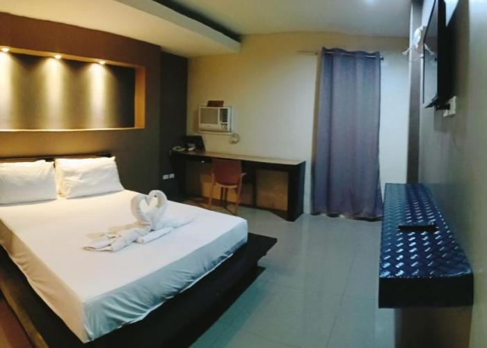 Westgate Hotel