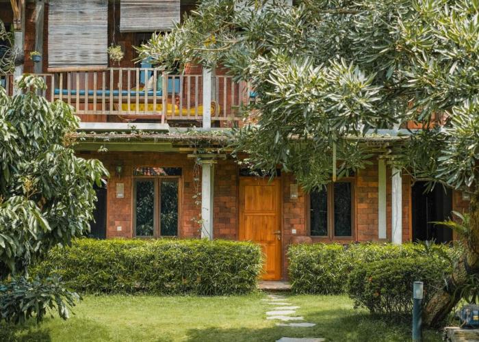 Djajanti House