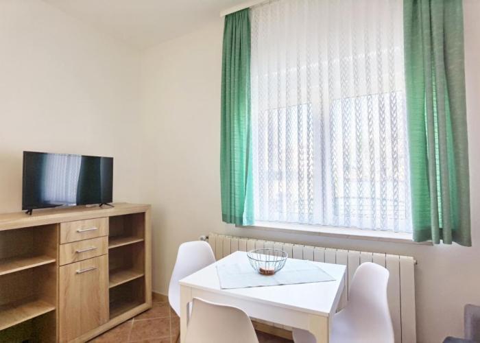 LiLu Apartments