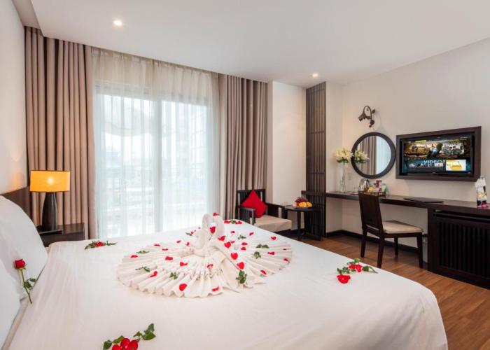 Edele Hotel