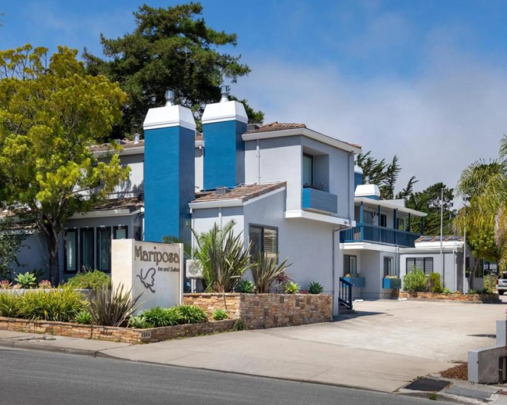 Mariposa Inn & Suites