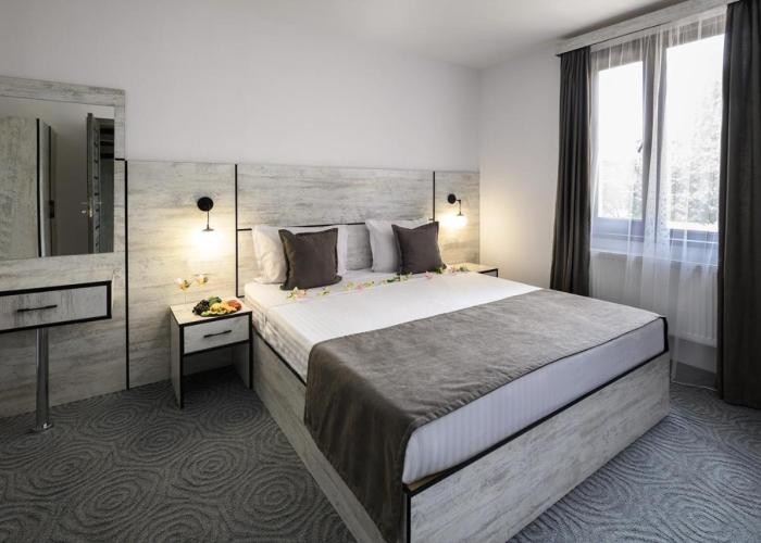 Alpina Hotel