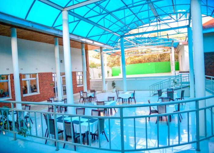Chamba Valley Exotic Hotel