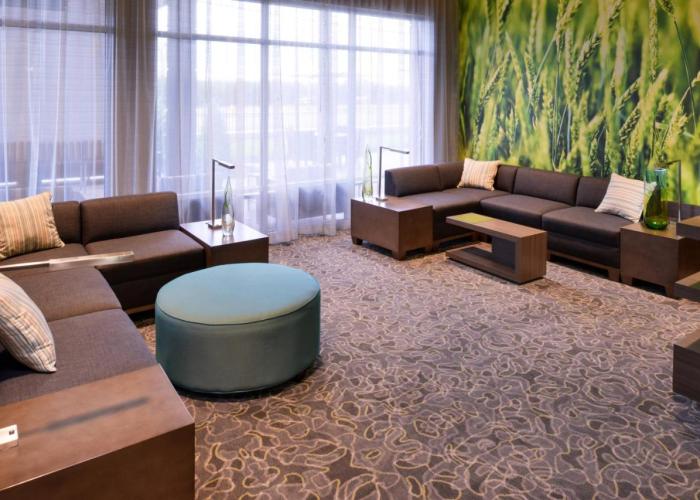 Courtyard by Marriott Saskatoon Airport