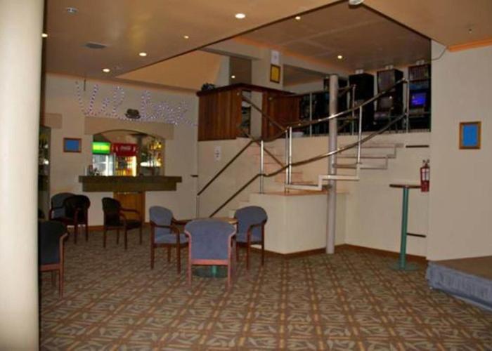 Hideaway Hotel
