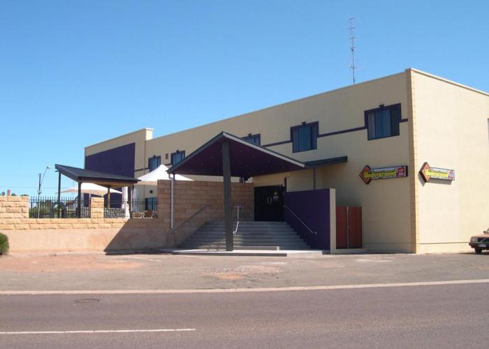 New Whyalla Hotel