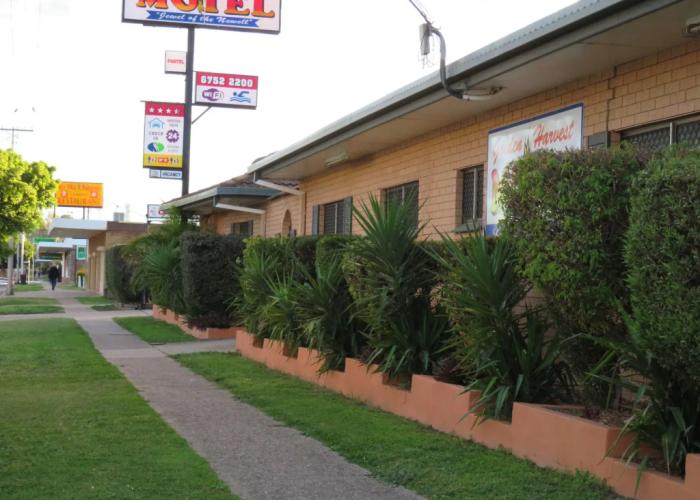 Golden Harvest Motor Inn