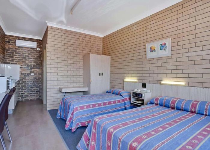 Comfort Inn Moree (formerly Econo Lodge Moree)
