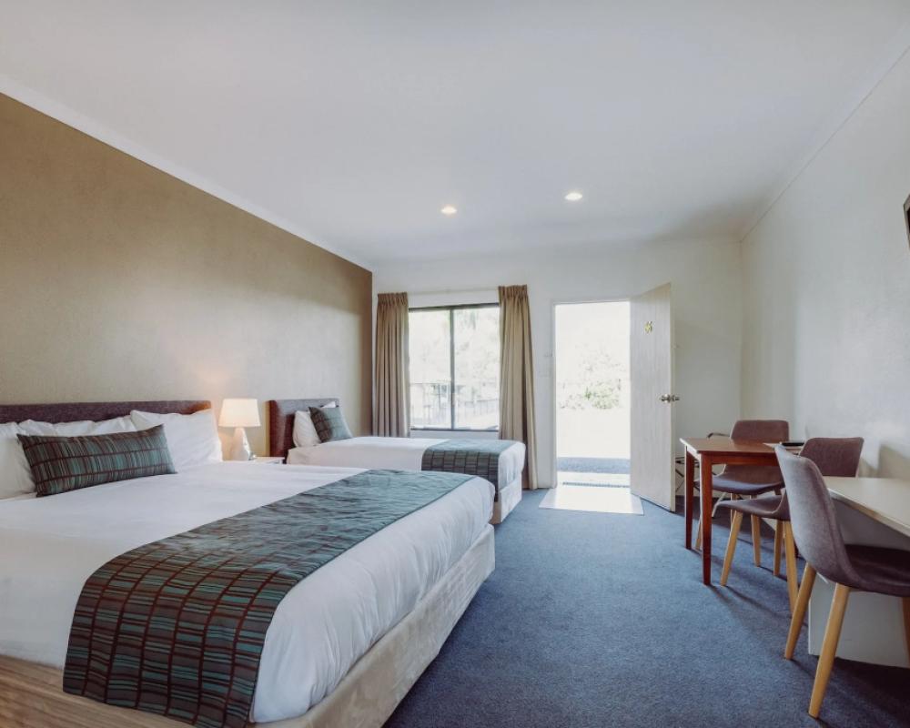 фото Artesian Spa Motel