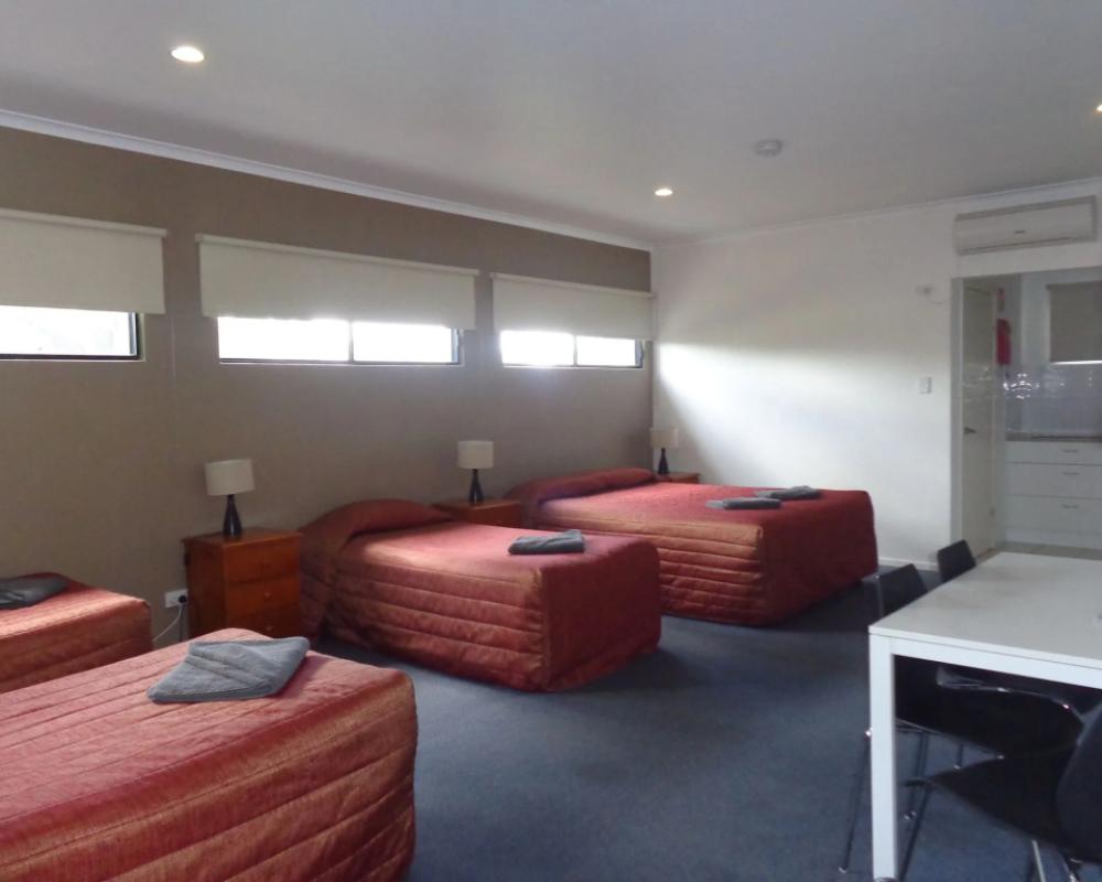 фото Artesian Spa Motel