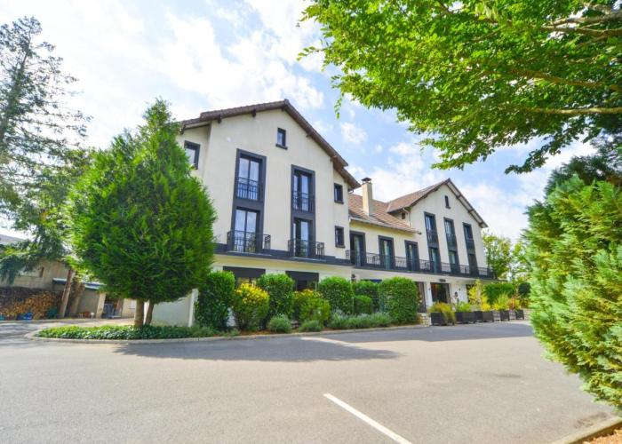 Logis - Hotel Restaurant La Mire