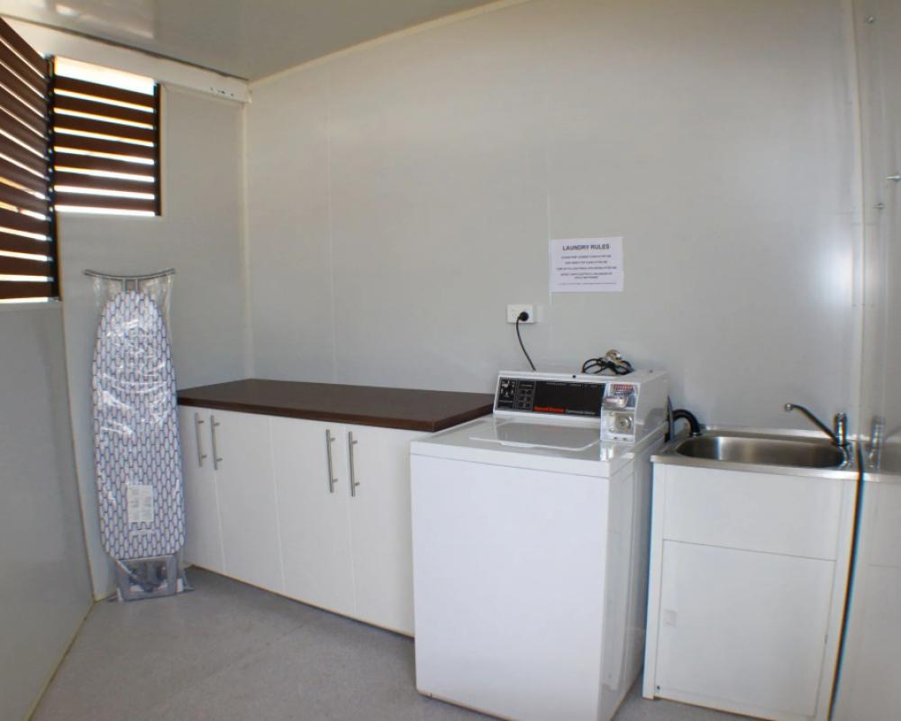фото Baths Motel