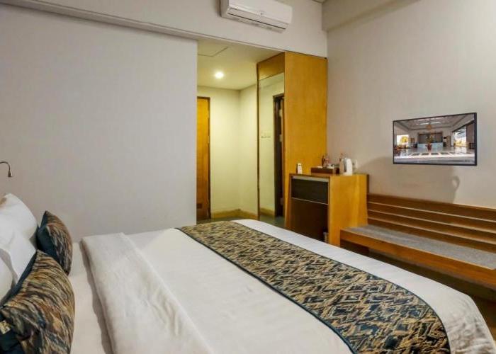 ILLIRA Lite Praya Lombok