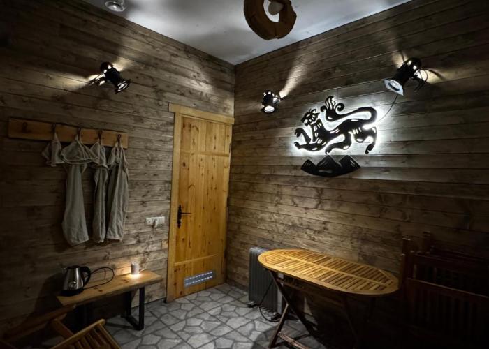 Mountain Cricket Chalets and Apartments Gudauri