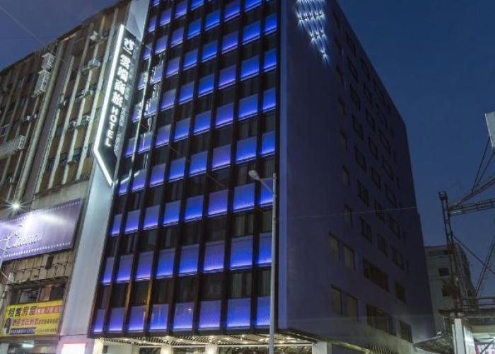 The Cloud Hotel