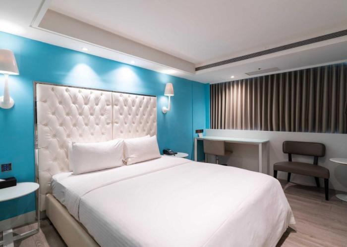 The Cloud Hotel