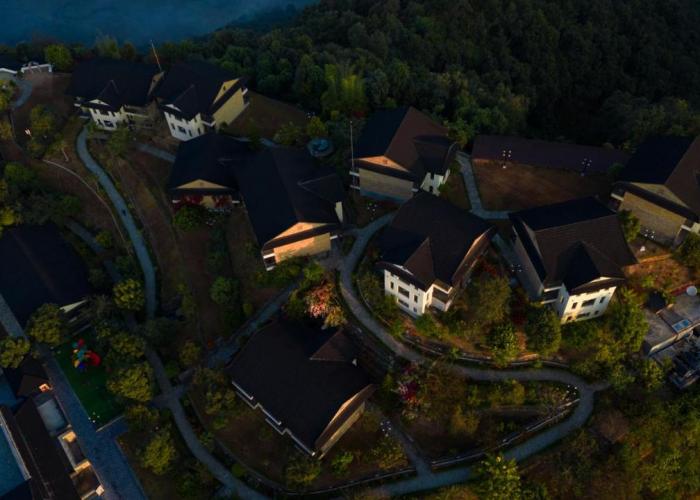 Rupakot Resort
