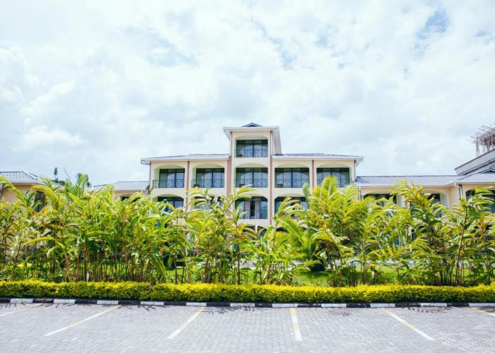 Gorillas Volcanoes Hotel