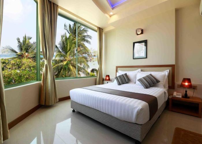 Season Holidays at Hulhumale with Transfer