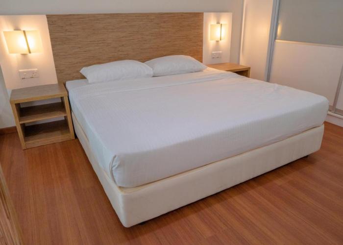 The CEO Executive Suites