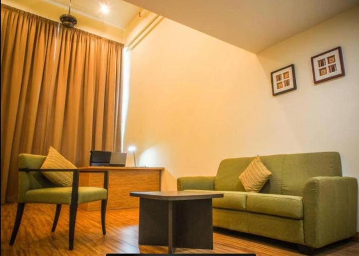 The CEO Executive Suites