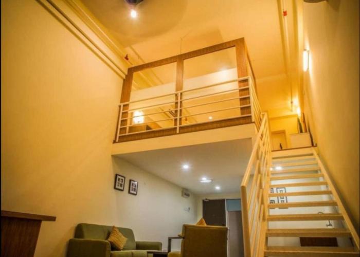 The CEO Executive Suites