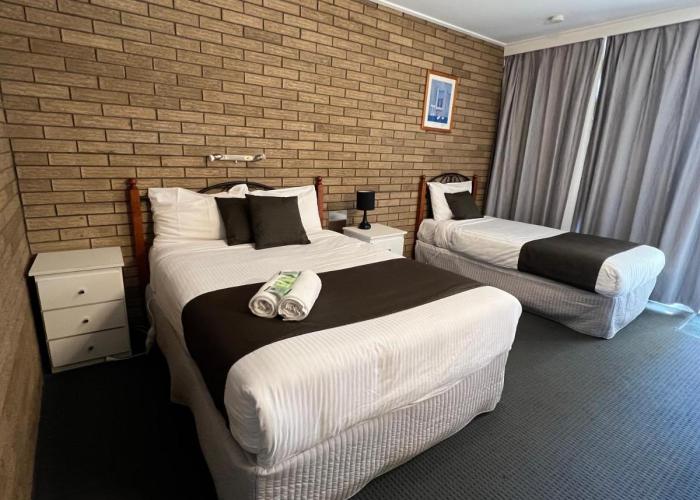 Warrina Motor Inn