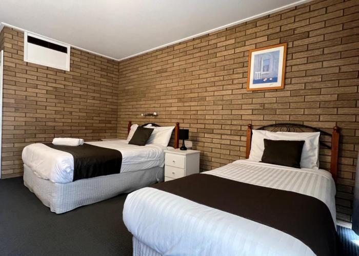 Warrina Motor Inn