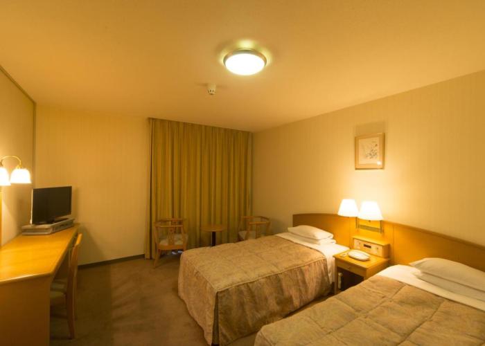 Sky Hotel Uozu Annex