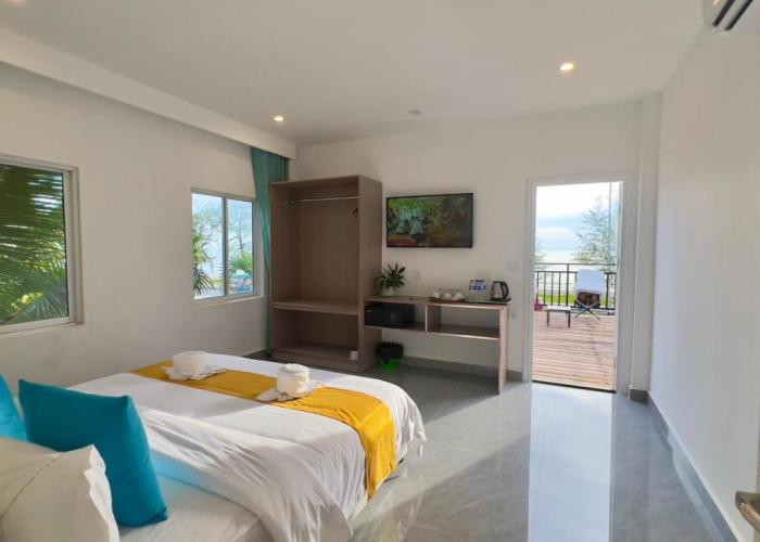 Mary Beach Hotel & Resort