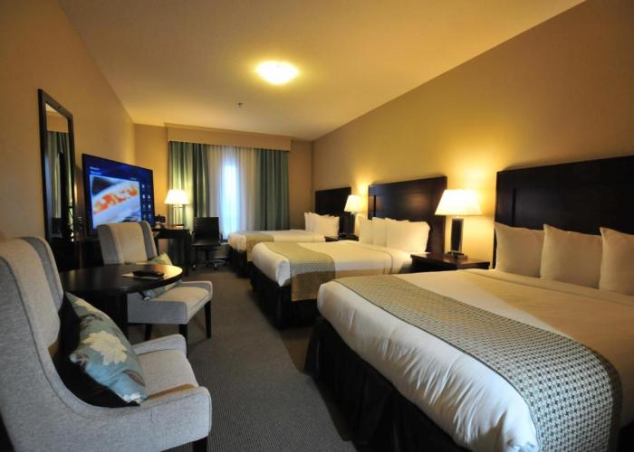 Ramada by Wyndham Emerald Park/Regina East