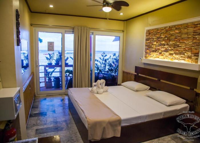 Papa Freds Beach Resort