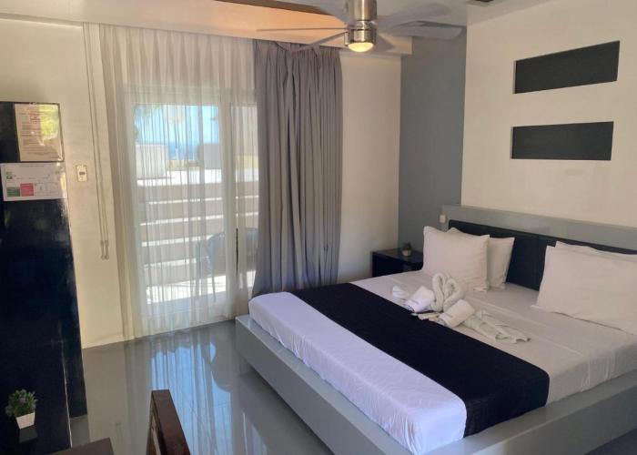 Papa Freds Beach Resort