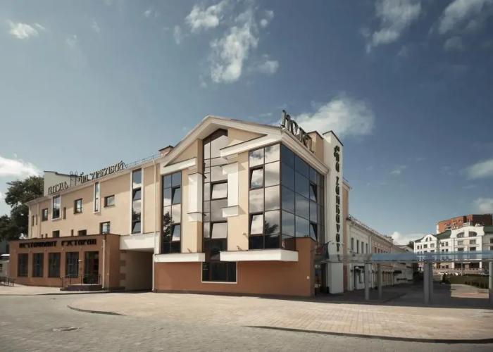 Hotel 