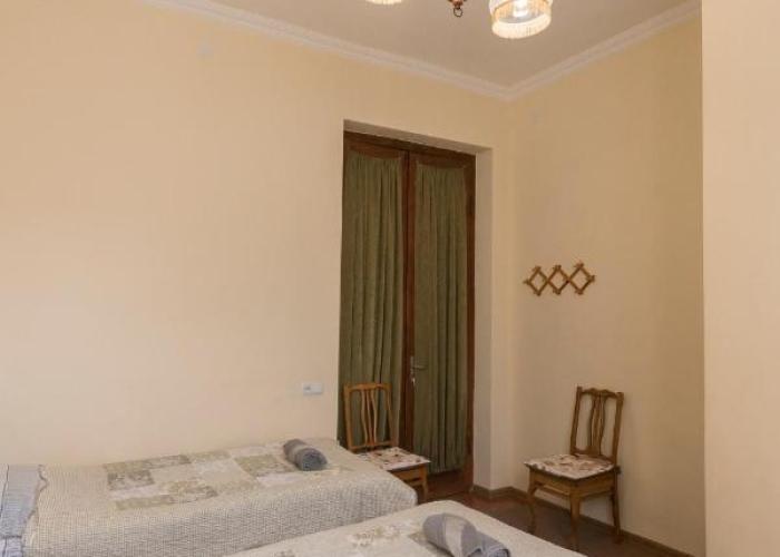 Tamari Guest House