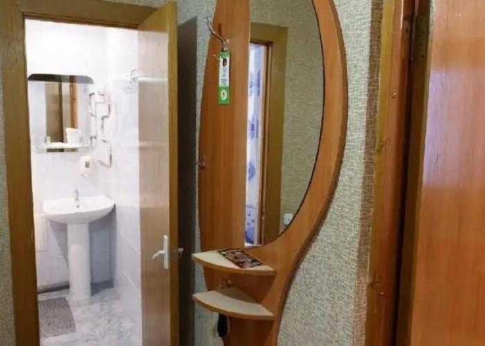 40 Let Pobedy Hotel