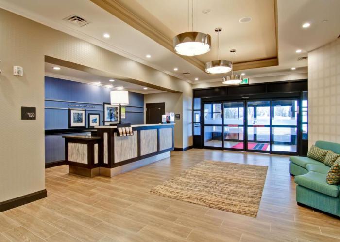 Hampton Inn & Suites by Hilton Saskatoon Airport