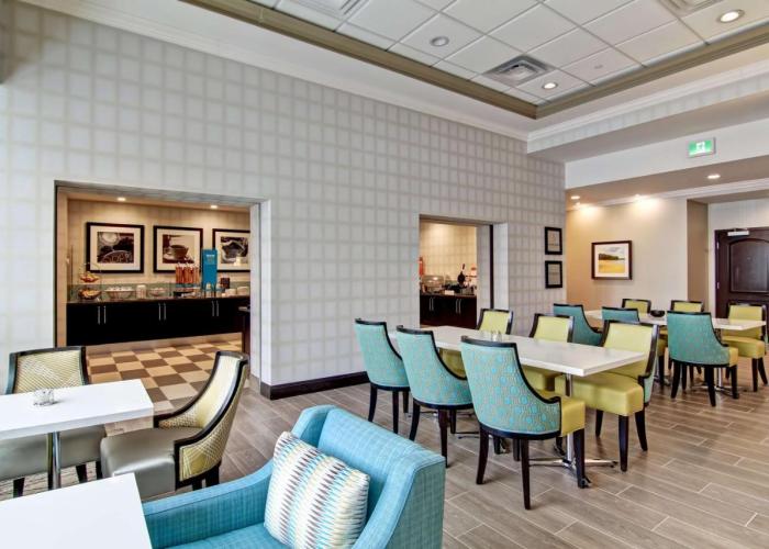 Hampton Inn & Suites by Hilton Saskatoon Airport