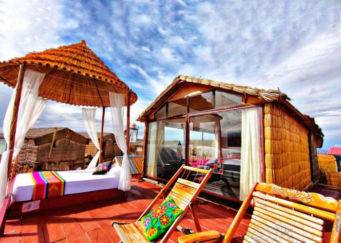 Uros Qhantany Lodge